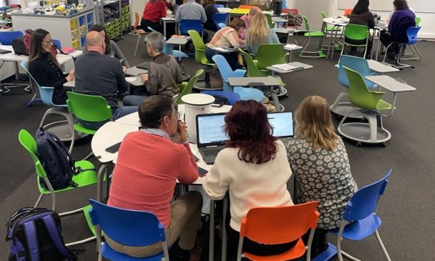 STEM & ACTIVE LEARNING at Future Classroom Lab